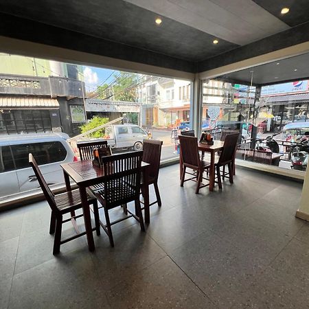 Lucie Hotel 비엔티안 외부 사진
