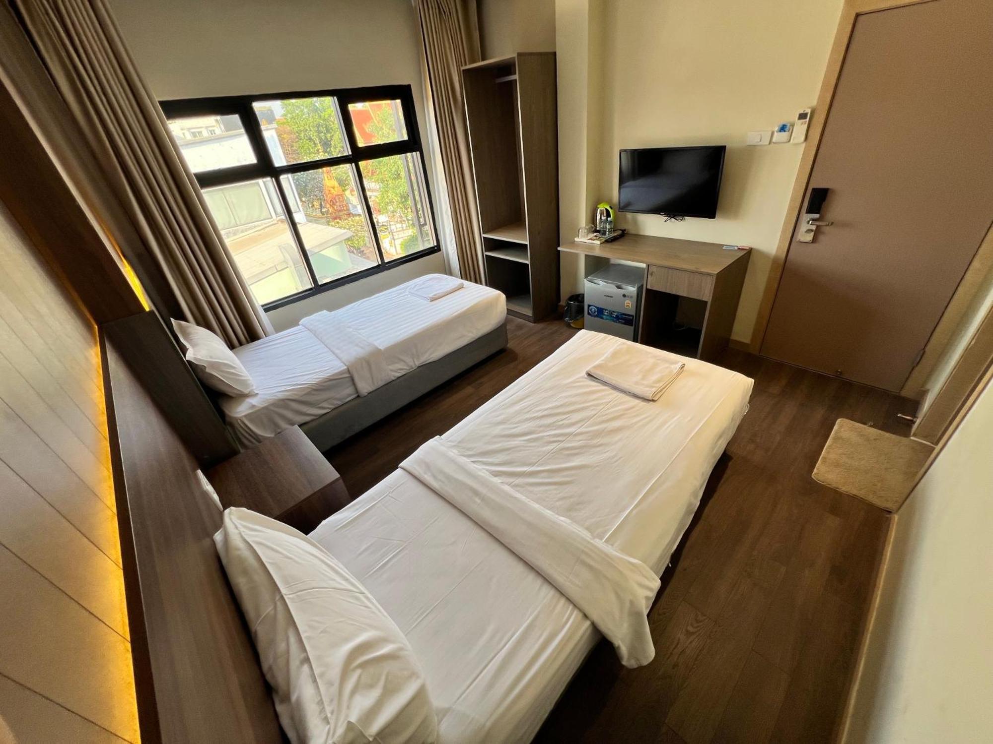 Lucie Hotel 비엔티안 외부 사진