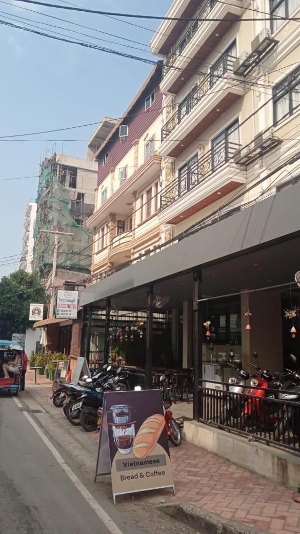 Lucie Hotel 비엔티안 외부 사진